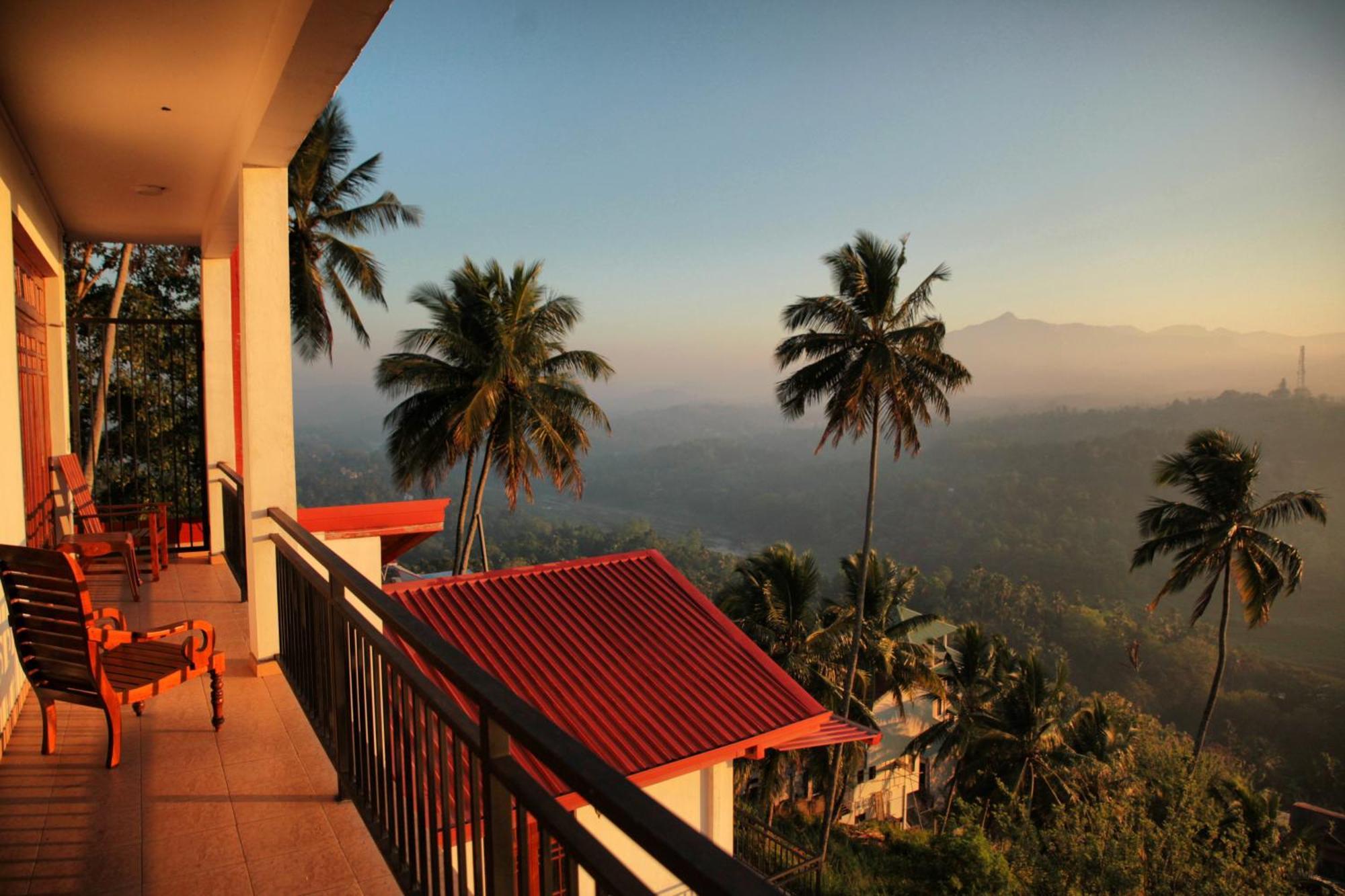 Serenity Hill Oasis Hotel Kandy Bagian luar foto