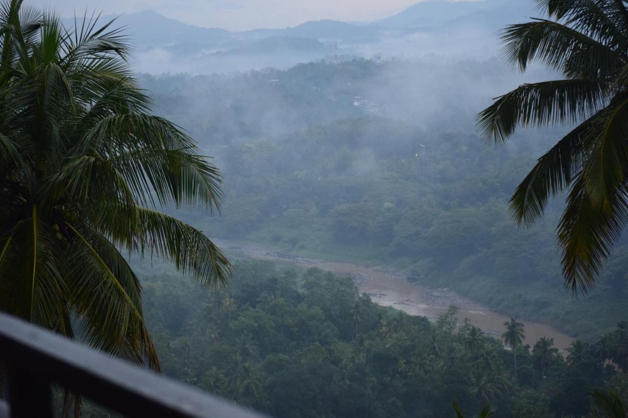 Serenity Hill Oasis Hotel Kandy Bagian luar foto